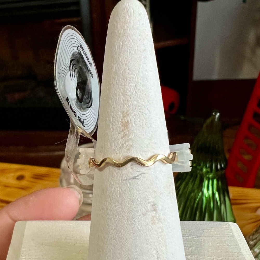 I am Sterling Silver 925 Ring